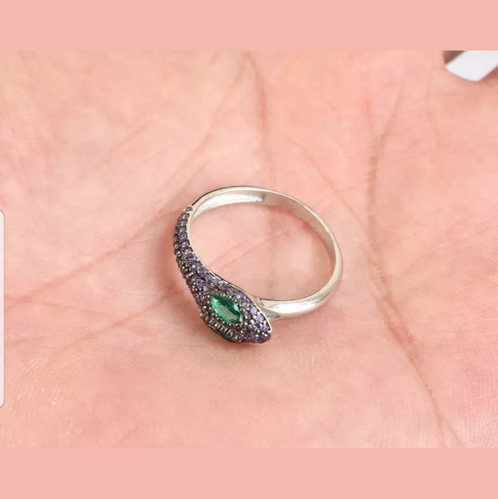 Sz 8 Amethyst snake with emerald eyes sterling - Picture 3 of 4